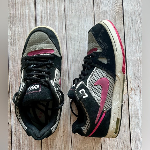 Nike SB Zoom Oncore 2 Sneakers - Picture 7 of 8